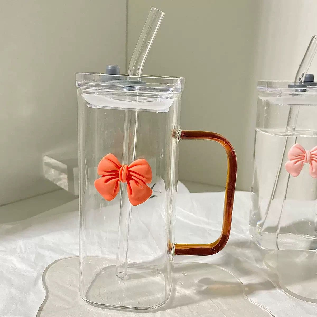 borosilicate glass tumbler with straw - Image 3