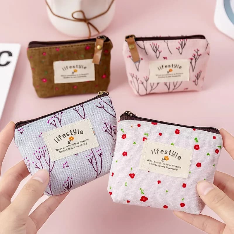 Chic Floral Coin Purse - Image 3