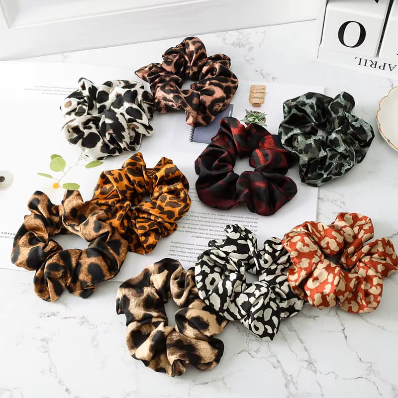 Chic Pleated Leopard Print Satin Scrunchies for Effortless Ponytails & Buns - Image 2